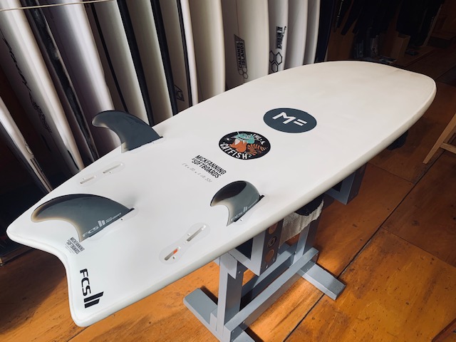 ミック ファニングソフトボードのNEWモデルを | サーフィンスクール 千葉市稲毛のサーフィン専門ショップ アルトイズサーフ  サーフボード、ウェットスーツを取扱い