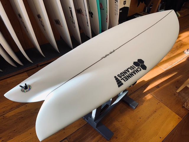夏のNEWボード | サーフィンスクール 千葉市稲毛のサーフィン専門 