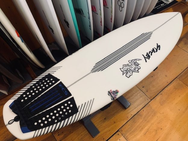 ステイシーサーフボード 5'7 EPS ファントムフレックス