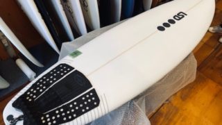 NEWボード【EXTRACTOR】LSD SURFBOARDS | サーフィンスクール 千葉市