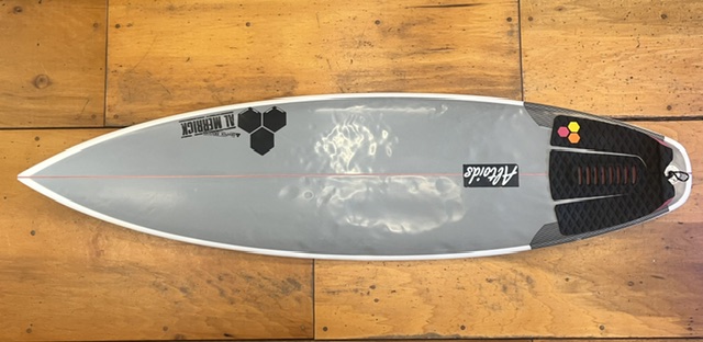 お買い得中古ボード入荷 | サーフィンスクール 千葉市稲毛のサーフィン